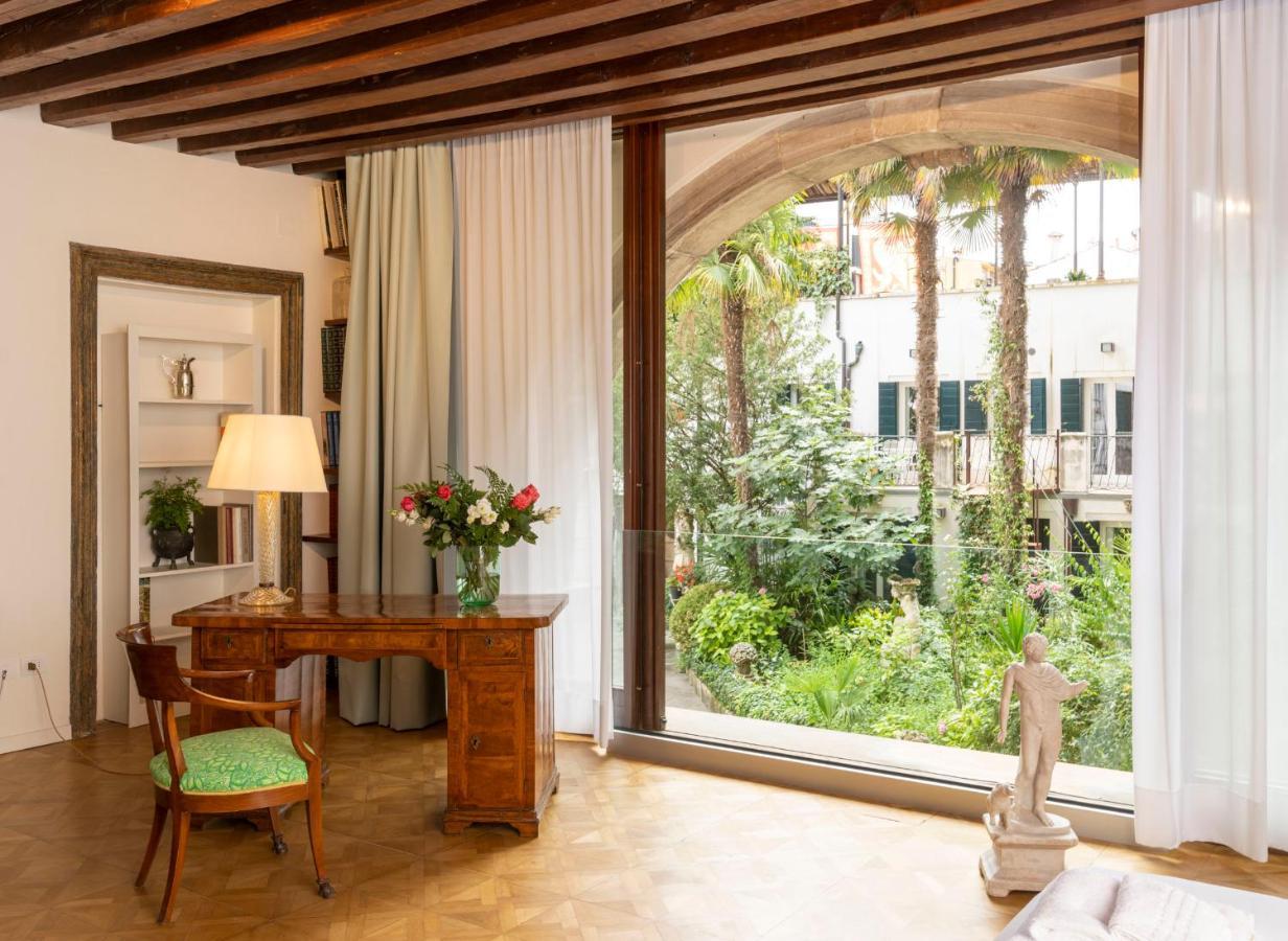 Mocenigo Grand Canal Luxury Suites Венеция Экстерьер фото