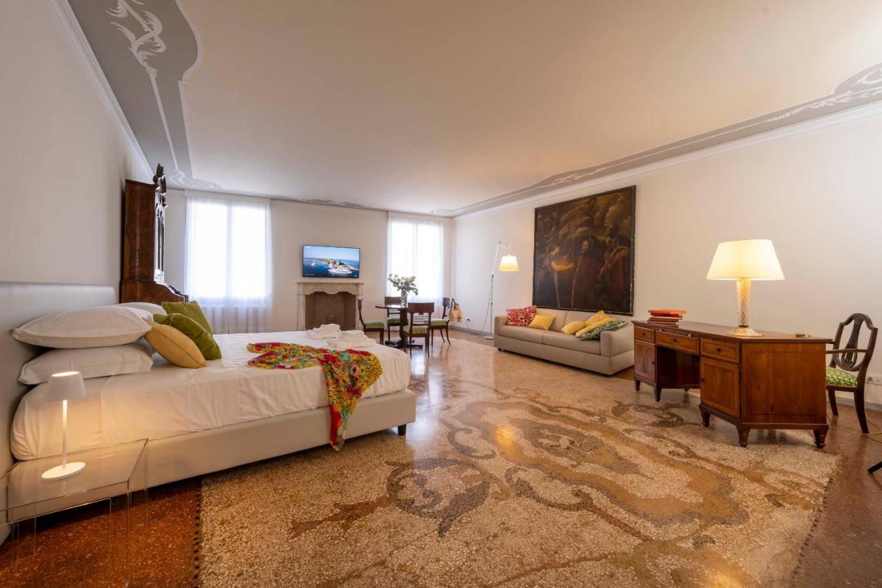 Mocenigo Grand Canal Luxury Suites Венеция Экстерьер фото